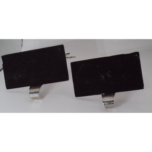 2 Pack 3D Snowflake Christmas Stocking Holders Metal Mantel Silver Tone Unique - Picture 13 of 14